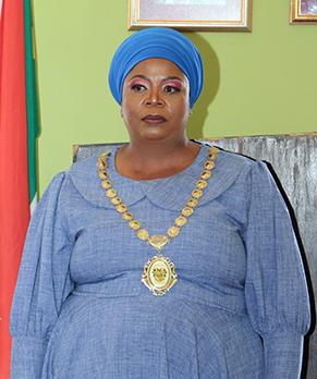 Insights into the Personal Life of the Mayor Amidst Ongoing Investigations