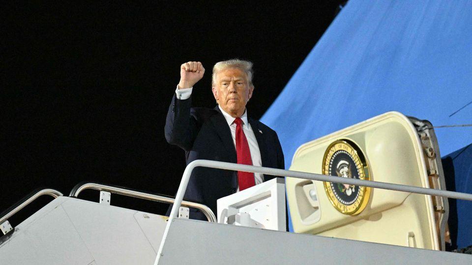 Will Trump invite Super Bowl champion Eagles to the White House? They declined his offer in 2018