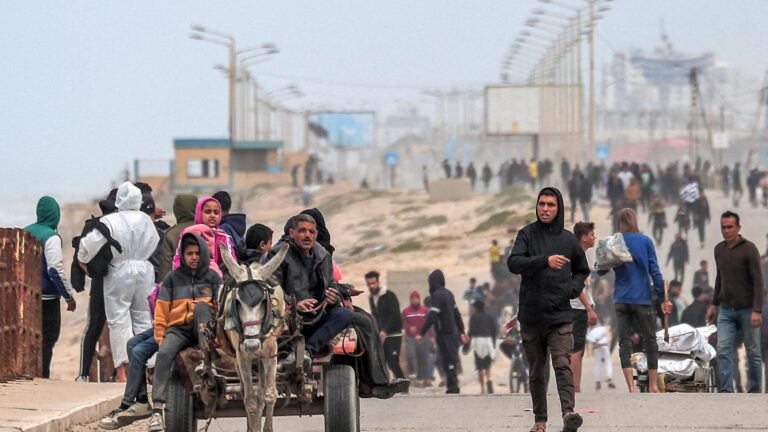 Who are remaining Israeli hostages in Gaza and when might they be freed?