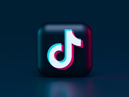 TikTok returns to Apple and Google app stores in the US