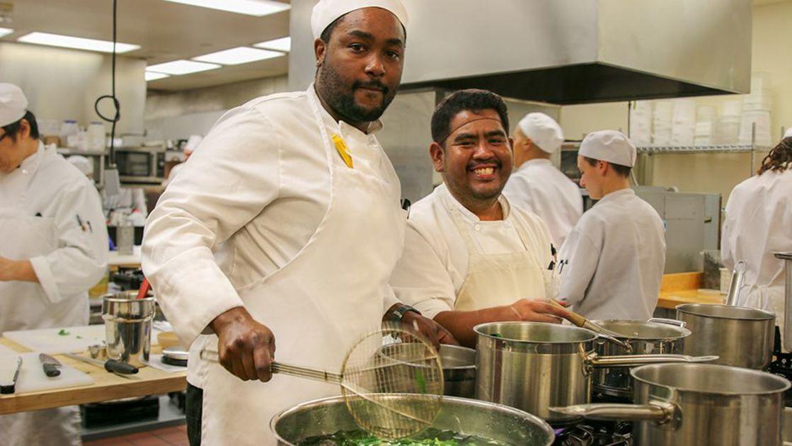 A Culinary Journey Through England’s Traditional and Modern Cuisine