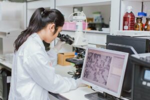 Scientists develop ‘smart pyjamas’ to monitor sleep disorders – University of Cambridge news