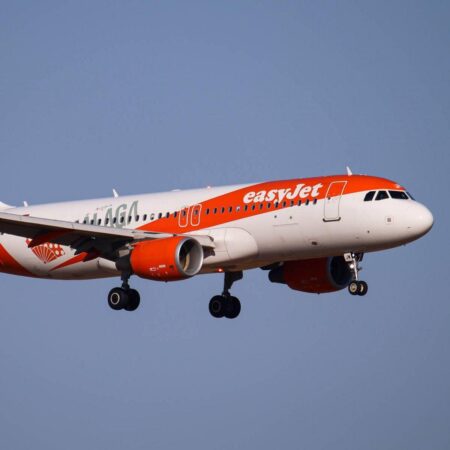 Woman dies on easyJet flight to UK after passengers fought to save her – Belfast Live