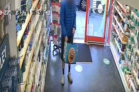 Shoplifters in Sutton Coldfield ‘steal hundreds of pounds worth of items’ from new store – Birmingham Live