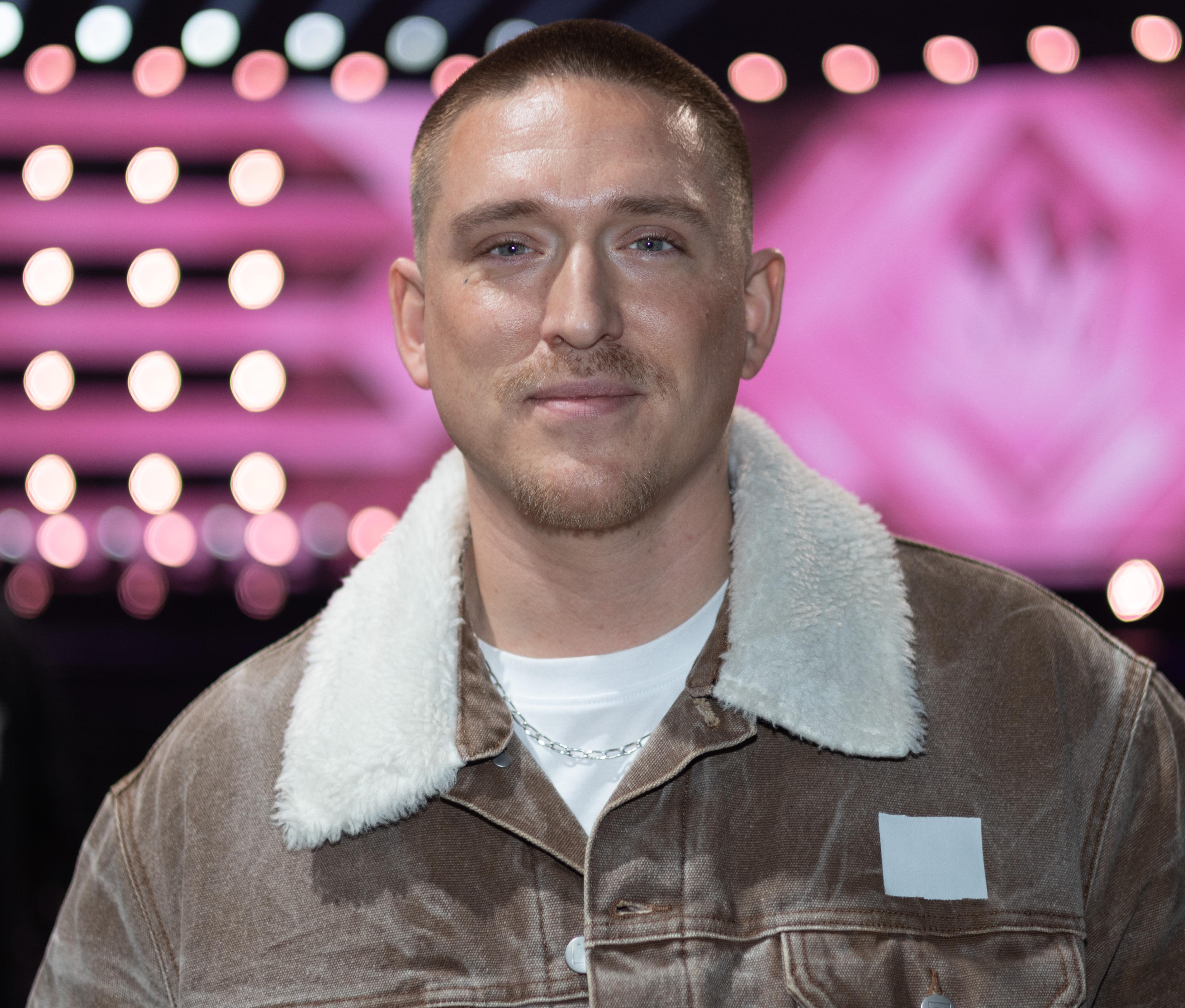 Danny⁢ Jones and James Bourne Reflect on Relationship ⁣Challenges