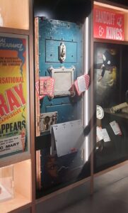 World famous magician brings death-defying Houdini inspired show to Showzam Blackpool – Blackpool Gazette