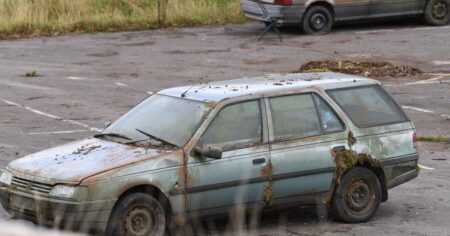 28 Years Later filming begins at sports centre in Bradford – BBC