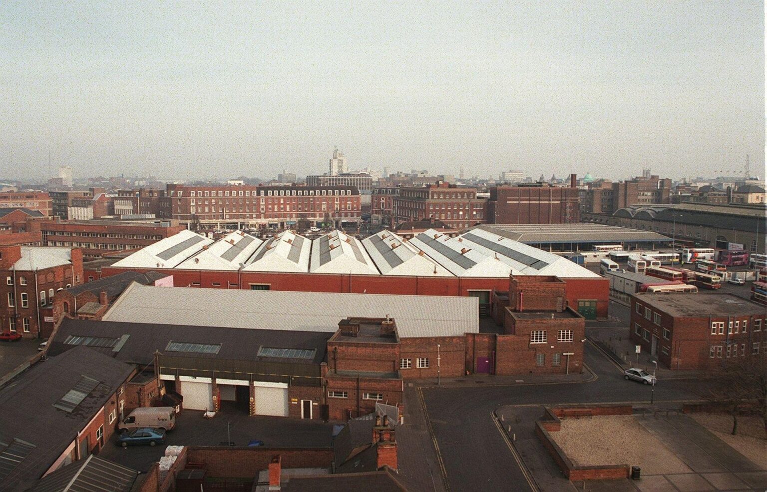 Fascinating images reveal the changing face of Hull’s Ferensway – Hull Live