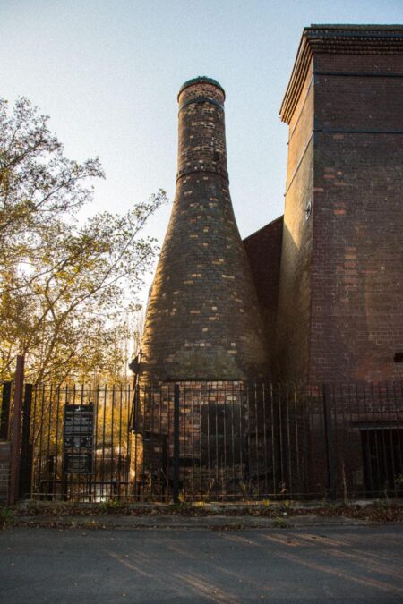 Calls to support Stoke-on-Trent’s pottery industry – BBC