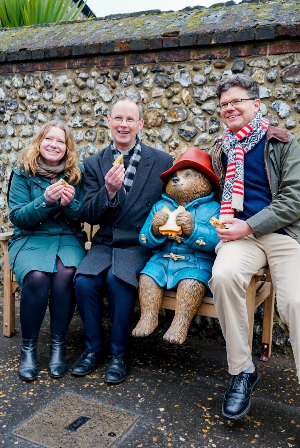 Paddington Bear welcomed at Norwich Cathedral – The Association of English Cathedrals