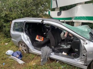 Runner finds woman after fatal A1 crash near Peterborough – BBC
