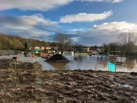 In pictures: Preston flooding sees New Year begin with a soggy start – Blog Preston