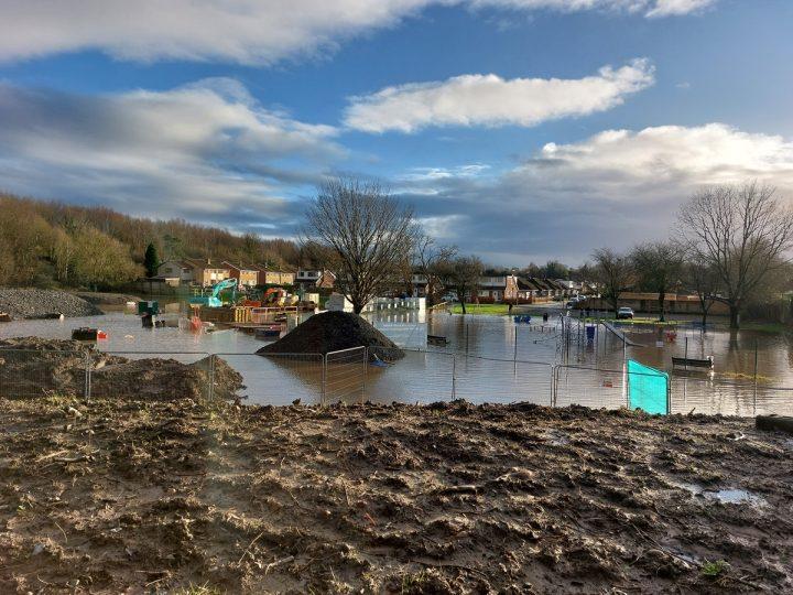 In pictures: Preston flooding sees New Year begin with a soggy start – Blog Preston