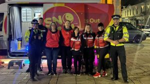 Teenage boy airlifted to hospital after stabbing in Northampton as police cordons remain in place – Northampton Chronicle and Echo
