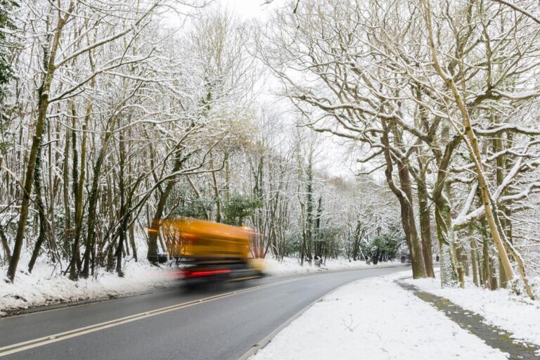 Heavy and persistent snow to hit Preston to welcome in 2025, says new Met Office weather warning – Blog Preston