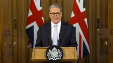 UK must ‘rise to the moment’ over tariffs, Starmer says – Warrington Guardian