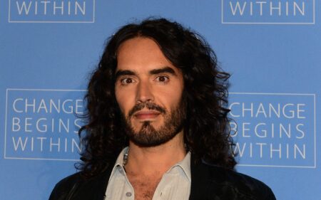 Russell Brand, U.K. comedian and actor, charged with multiple counts of rape, sexual assault – CBS News