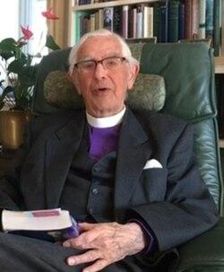 Renowned hymn writer Timothy Dudley-Smith OBE: 1926-2024 – The Christian Institute