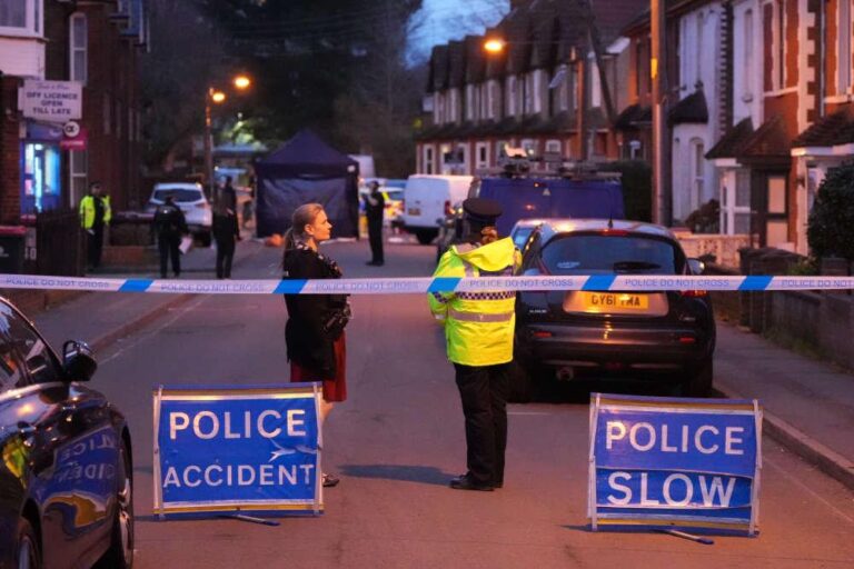Teenage girl stabbed to death in Crawley station car park as man arrested for murder – The Independent