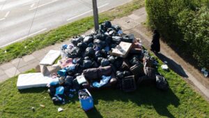 ‘Give councils more money’ Readers weigh in on Birmingham bin strikes – The Independent