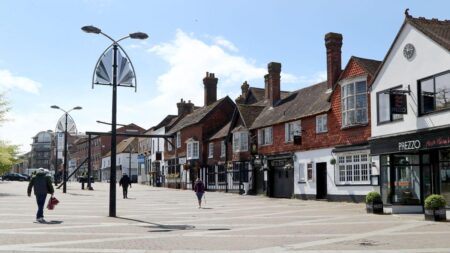 Crawley considers defection from Sussex to Surrey in council shake-up | ITV News Meridian – ITVX
