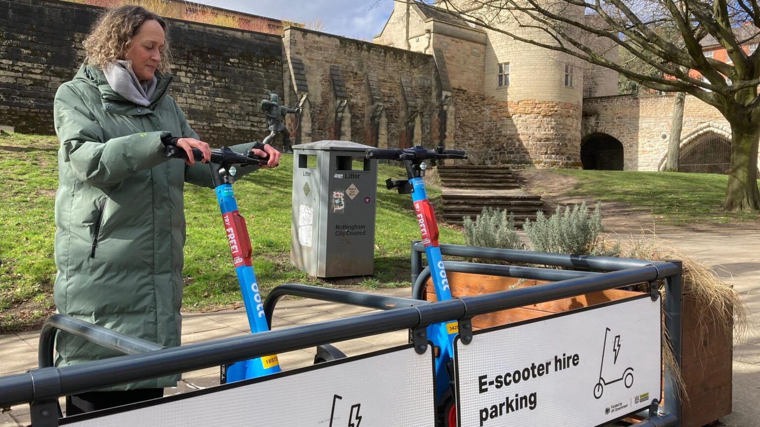 Nottingham: UK demand delays e-scooters’ return to city centre – BBC