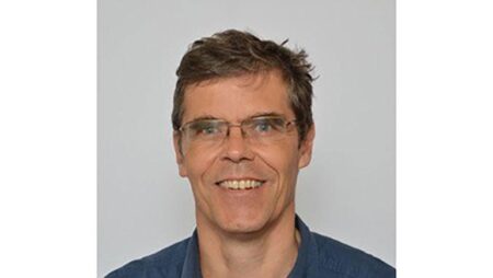 Pandemic’s Chief Science Advisor is honoured by the University of Leicester – University of Leicester