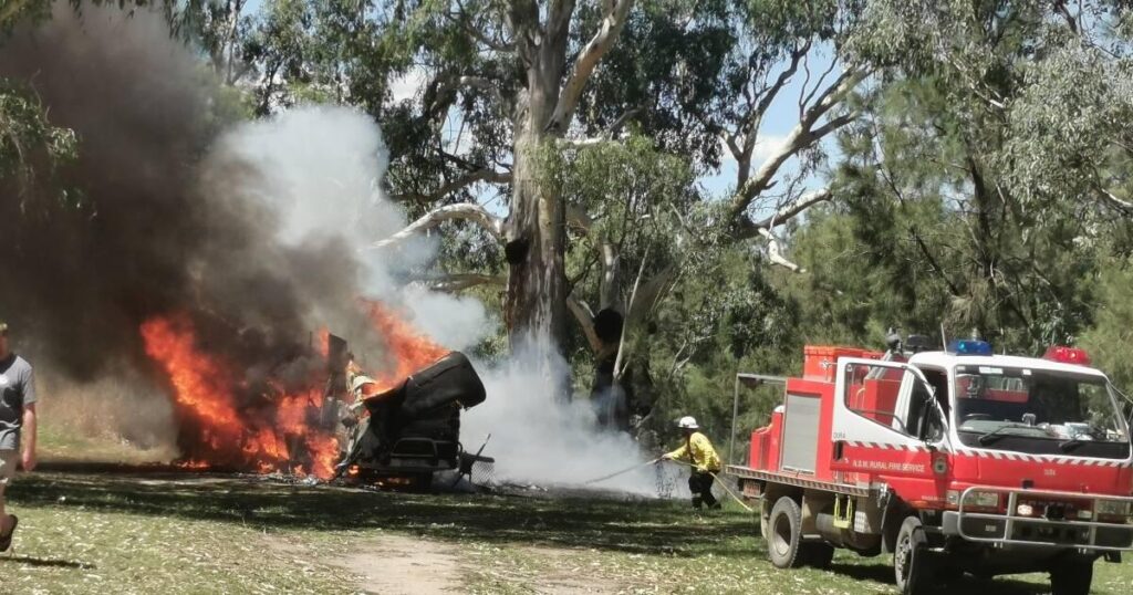 RECAP: Two properties and a caravan involved in fire – Bournemouth Echo RECAP: Two properties and a caravan involved in fire – Bournemouth Echo
