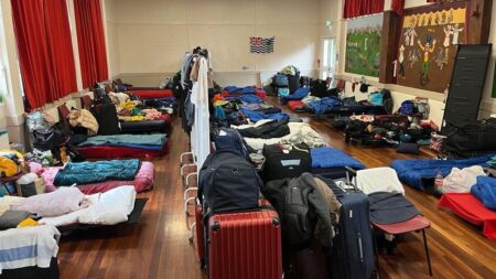 Crawley council unprepared for arrival of Chagos Islanders, says ex-MP – BBC