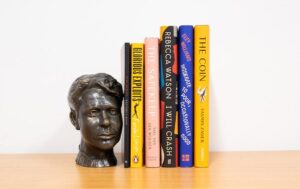 Swansea University Dylan Thomas Prize 2025 shortlist revealed – Swansea University