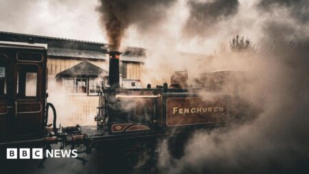 Derby to host major gathering of historic railway vehicles – BBC