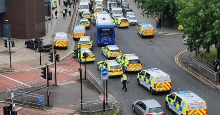 Multiple Glasgow roads shut by police due to car and motorcycle crash – Glasgow Times