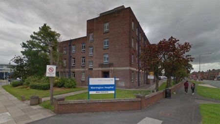Person taken to hospital after crash that closed expressway in Warrington – Warrington Guardian