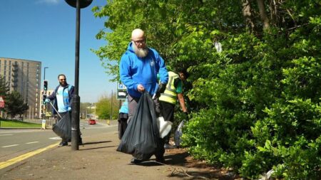 Birmingham bin strike resolution ‘could be in touching distance’ – as conciliation service drafted in – Sky News