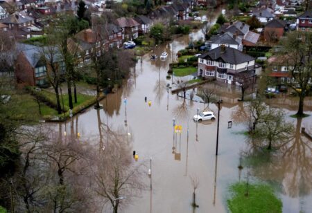 United Kingdom sees flooding after heavy rain as wild weather disrupts New Year’s events – PBS