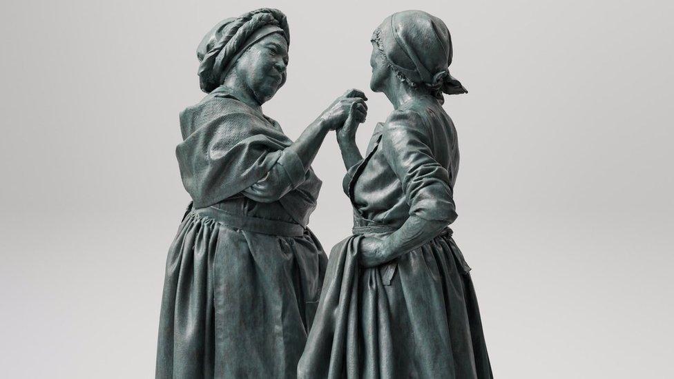Sunderland sculpture honours ‘forgotten’ women shipworkers – BBC