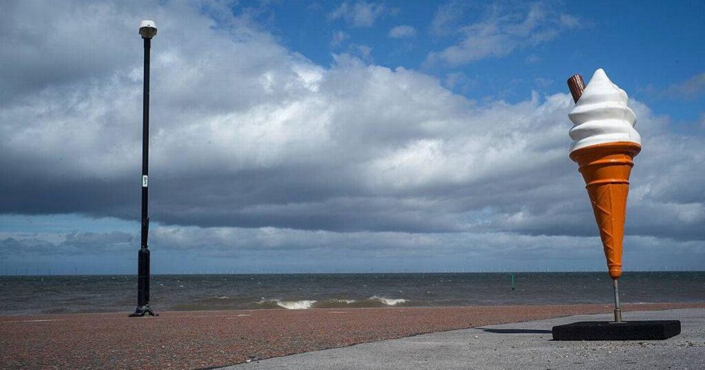 Seaside town once derided as UK’s worst now ‘on the rise’ with world’s longest pier – Daily Express
