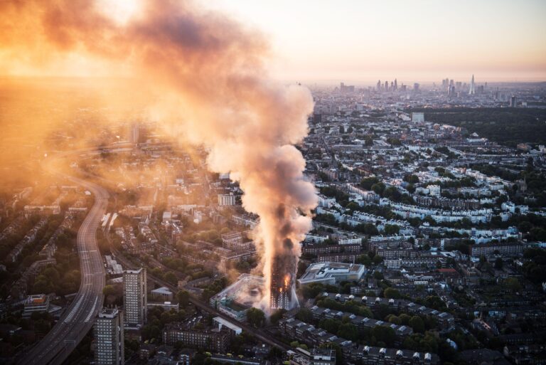 Investigation into ‘deliberate’ grass fire in Sutton-in-Ashfield – BBC Investigation into ‘deliberate’ grass fire in Sutton-in-Ashfield – BBC