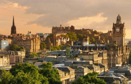 Pretty spot just 30 minutes drive from Edinburgh named among ‘UK’s best beach towns’ – Edinburgh News