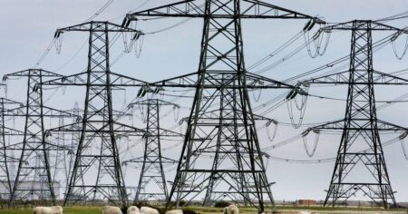 Hundreds of homes were left without electricity again after power cut – Norwich Evening News
