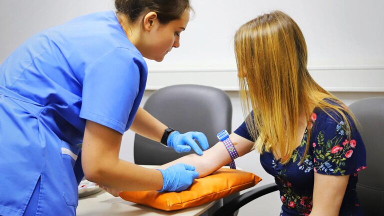 UK hospitals in Nottingham hit by IT failure, prevents blood tests – Data Center Dynamics