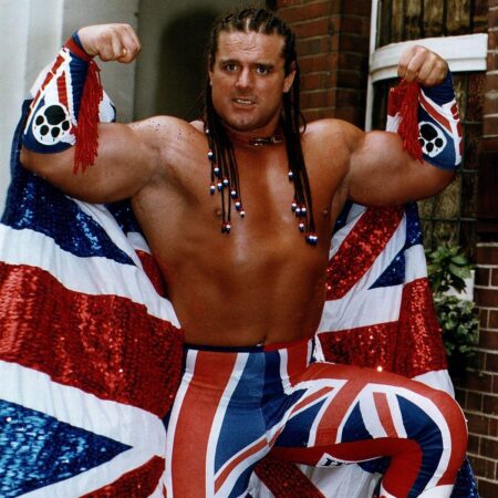 Calls for hometown tribute to Wigan-born WWE wrestler British Bulldog – BBC