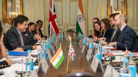 India and UK look to clinch trade deal in new London meeting – Reuters