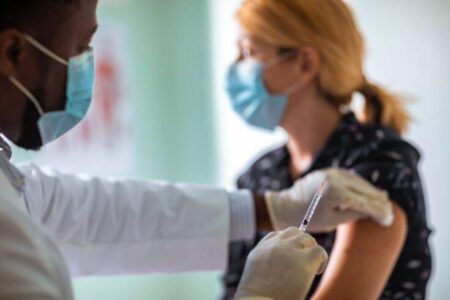 Oxford University vaccine study gets funding – BBC
