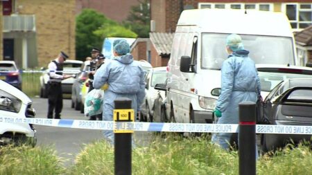 Police search continues for third man at Surrey Street killing – Inside Croydon