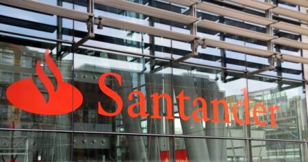 Santander breaks silence as UK bank customers issued major update – Leeds Live