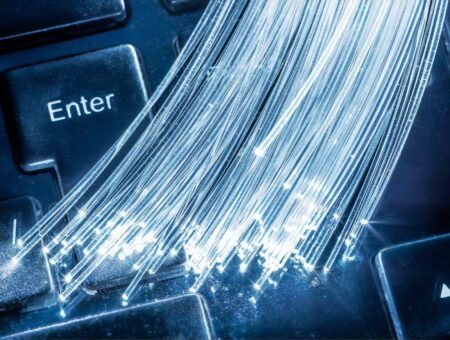 Researchers demonstrate the UK’s first long-distance ultra-secure communication over a quantum network – University of Bristol