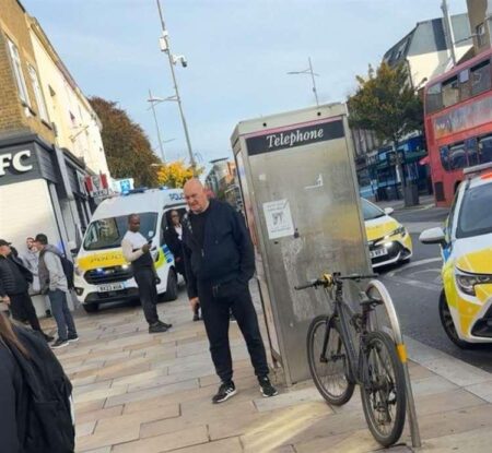 Bexleyheath stabbing: Schoolboy, 13, found stabbed as ‘juvenile’ arrested – The Mirror
