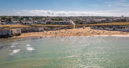 UK’s ‘worst’ seaside town bucks trend with 3 ‘world’s best’ beaches – Daily Express