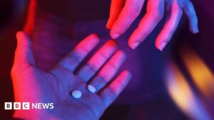 Arrest after noxious substance incident at Swindon nightclub – BBC
